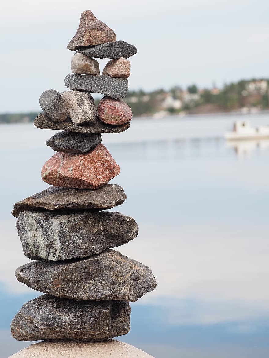 гурий, камни, горные породы, балансировка камней, балансировка камня, укладка камней, укладка камня, каменная куча, каменный стек, остаток средств, берег