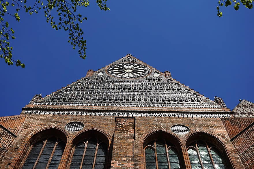 Sv. Nikolaja baznīca, wismars, viduslaiku arhitektūra, mecklenburg, rietumu pomerānija, Vācija, vēsturiskais centrs, baznīca