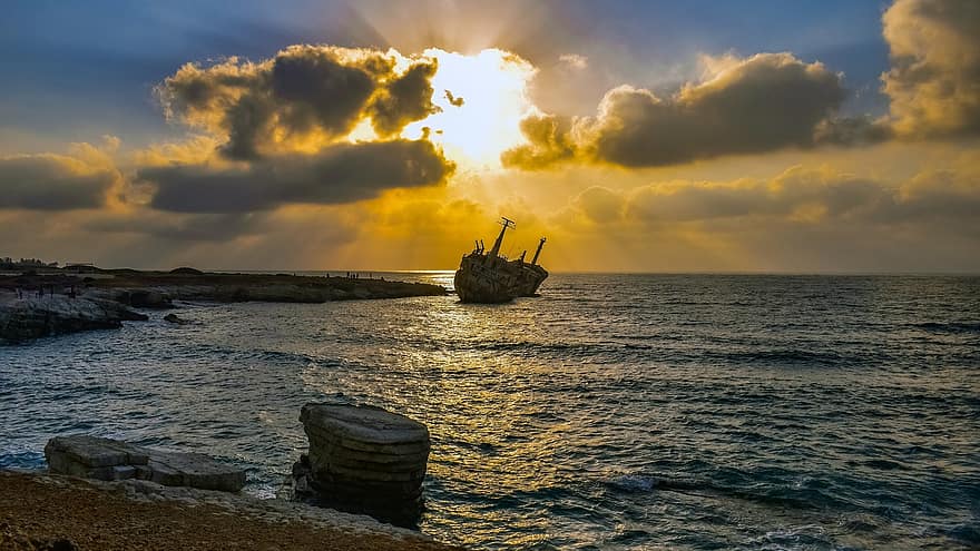 Shipwreck, Sea, Sky, Clouds, Sunset, Sun, Boat, Wreck