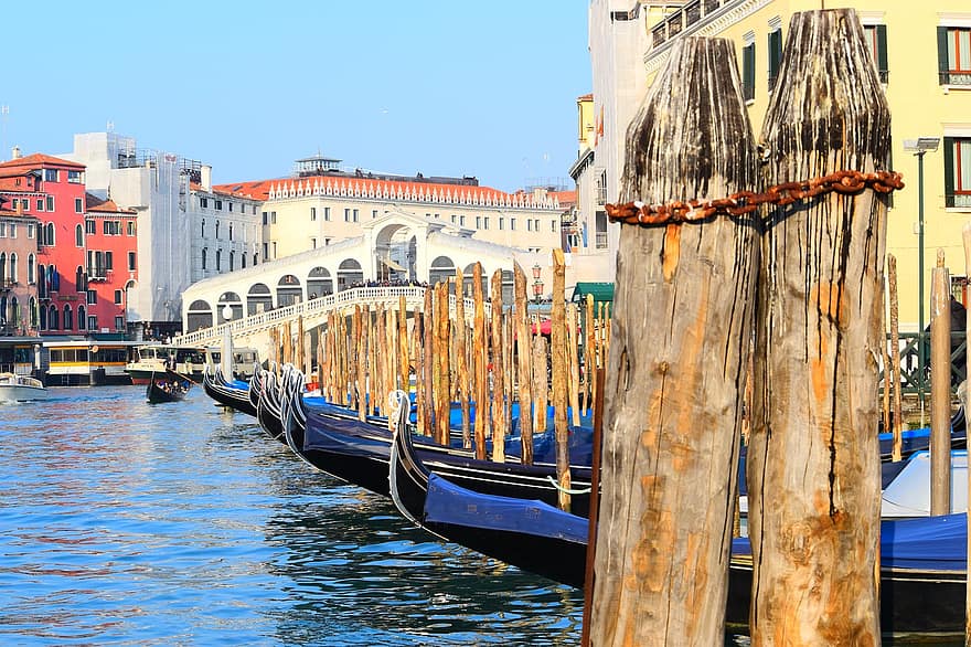 gondol, havn, Venezia, Rialto, kanal, Italia, by, vann, berømt sted, arkitektur, nautisk fartøy