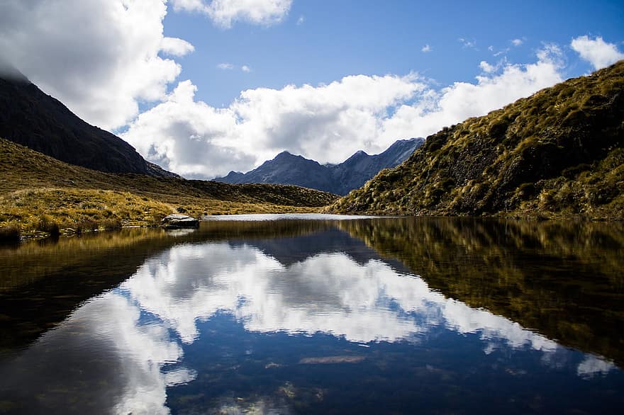 Tarn, Mountain Lake, New Zealand, South Island, Mt Aspiring National Park, Park Pass, Reflections, water, landscape, mountain, blue