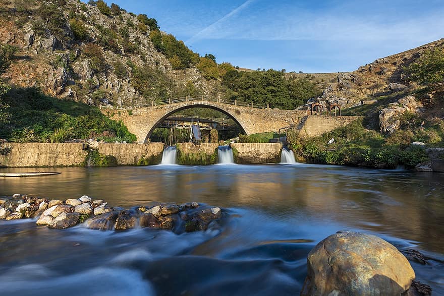 flod, bro, klipper, vand, Grækenland, Kastoria, natur, landskab, klippe, Skov, bjerg