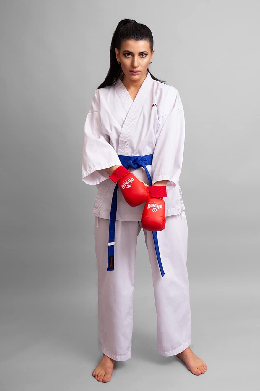 mujer, retrato, kárate, taekwondo, caja, persona, mma, práctica, autodefensa, combatiente, gimnasio