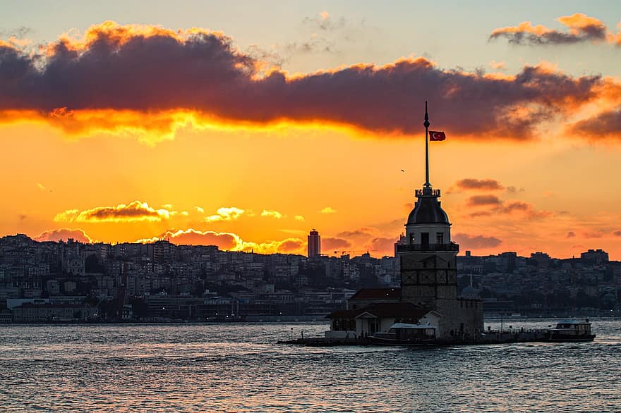 leány tornya, leander tornya, kiz kulesi, napnyugta, városkép, város, tengeri, bosphorus, csónak, Isztambul, Törökország