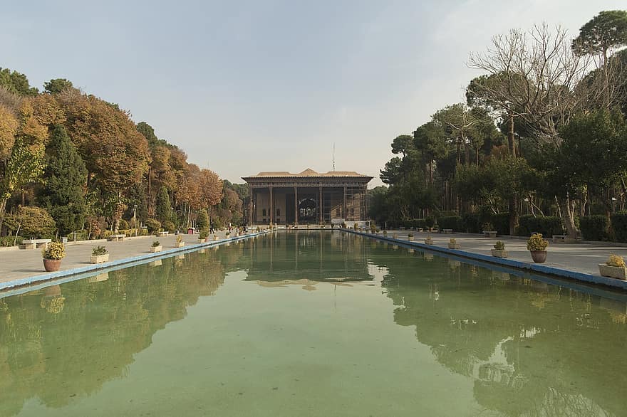 Chehel Sotoun palota, Iszfahán, Irán, medence, perzsa, pavilon, történelmi, tájékozódási pont, emlékmű, kultúra, építészet