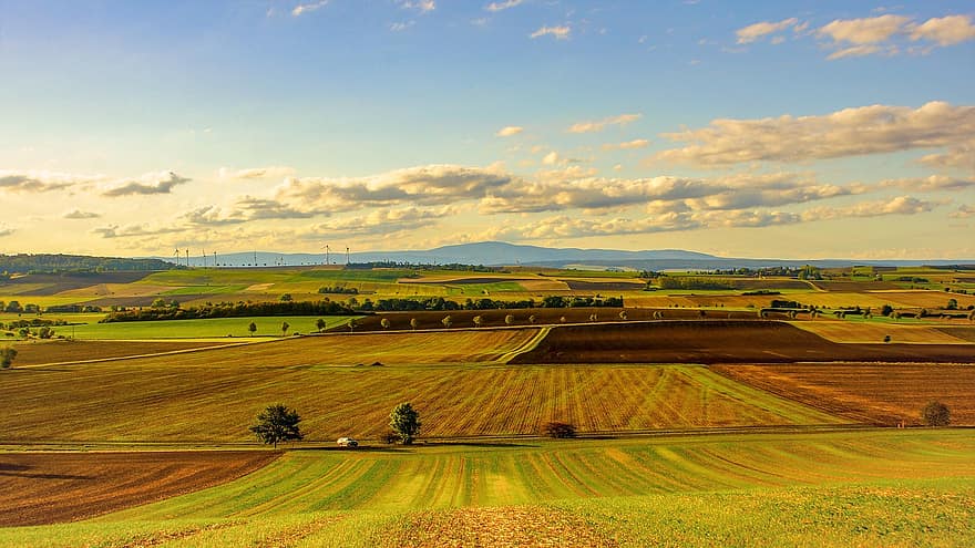 Panorama, Ackerland, Horizont, Landwirtschaft, Felder, Bauernhof, Plantage, ländlich, Landschaft, Natur, Himmel