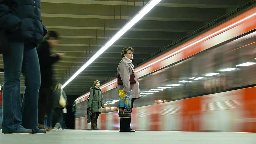 Metro, die prager u-bahn, Prag, Leben, Bewegung, Transport, unter Tage, Mhd, Spanne, öffentlicher Verkehr, Stadt