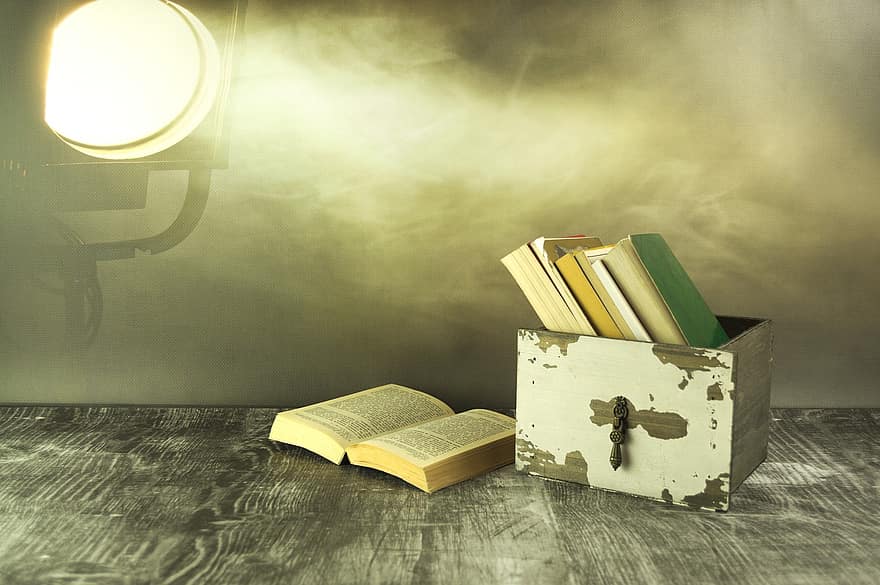 livres, vieux, lampe, éclairage, vieux livres, projecteur, brouillard, brumeux, connaissance, des romans, lis