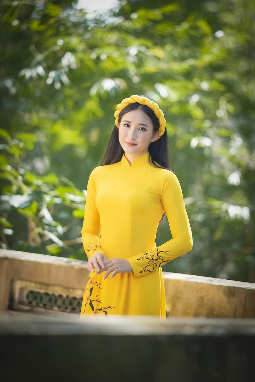 ao dai, moda, dona, somriu, vietnamita, Ao Dai groc, Vestit nacional del Vietnam, tradicional, bellesa, bonic, jove
