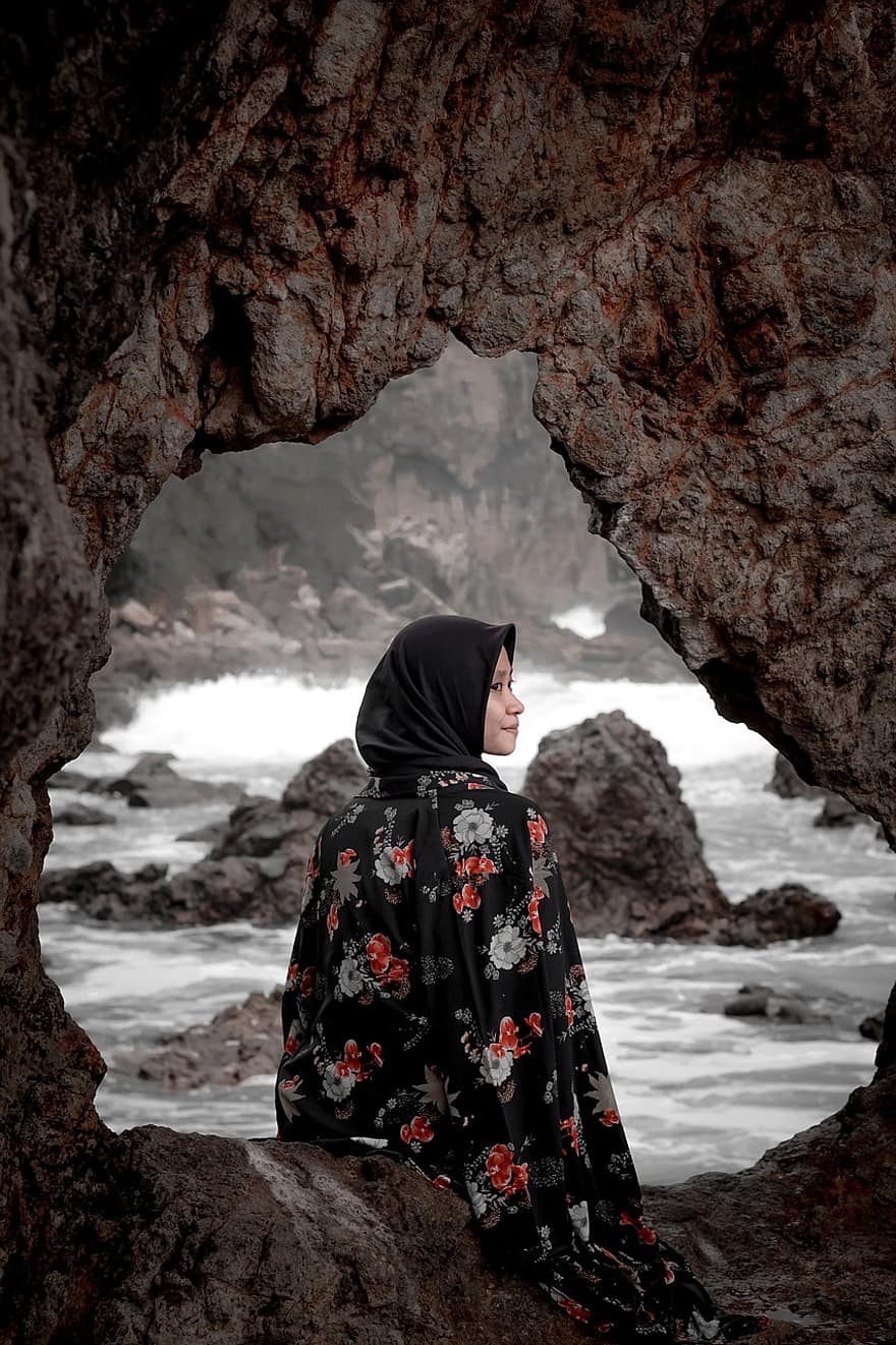 vrouw, hijab, strand, rots, Indonesisch, schoonheid, mode, model-, meisje, pose, zittend
