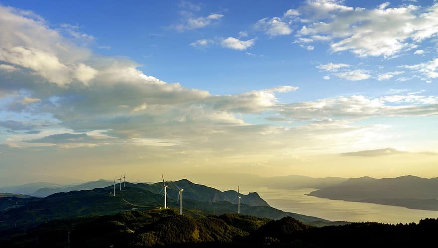 Yunnan, Jezioro Fuxiańskie, naturalny, zachód słońca, jezioro, górskie jezioro, turbina wiatrowa, wytwarzanie paliwa i energii, moc wiatru, generator, niebieski