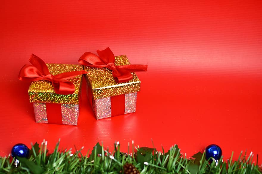 cadeaux, surprise, des boites, Noël, hiver, décoration, sphères, guirlande, ruban, vacances