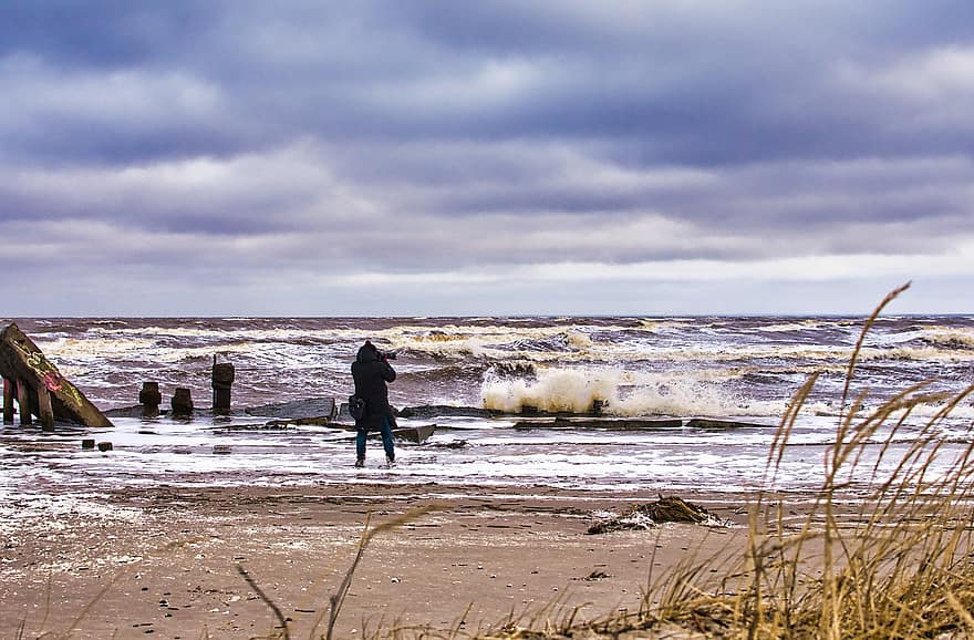 mar Branco, nuvens de tempestade, de praia, oceano, Severodvinsk