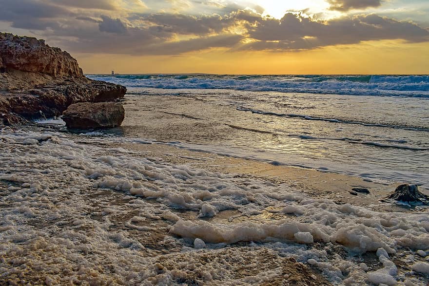 costa de capuchino, playa, mar, naturaleza, ayia napa, Chipre, olas, espuma de mar, costa, arena, apuntalar