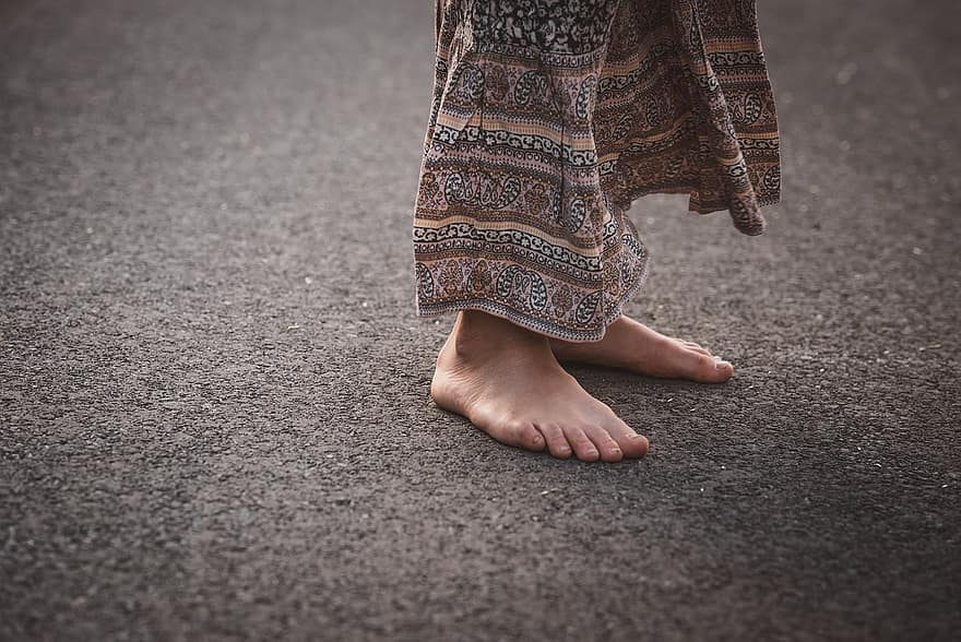 Feet, Dress, Barefoot, Floor, Outdoors, Ground, human foot, human leg, one person, women, lifestyles