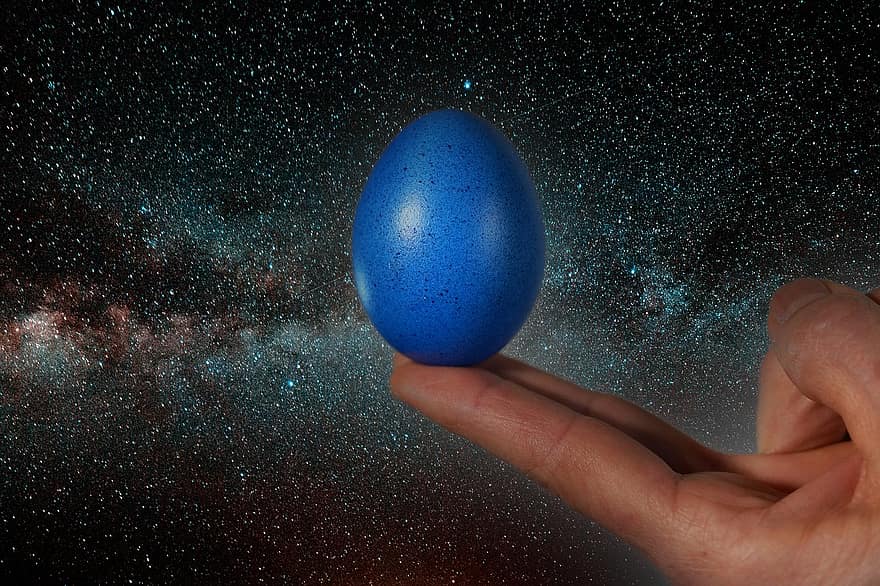 Páscoa, ovo, mão, ovo azul, espaço, noite, estrelas, Ovo Pascal, celebração