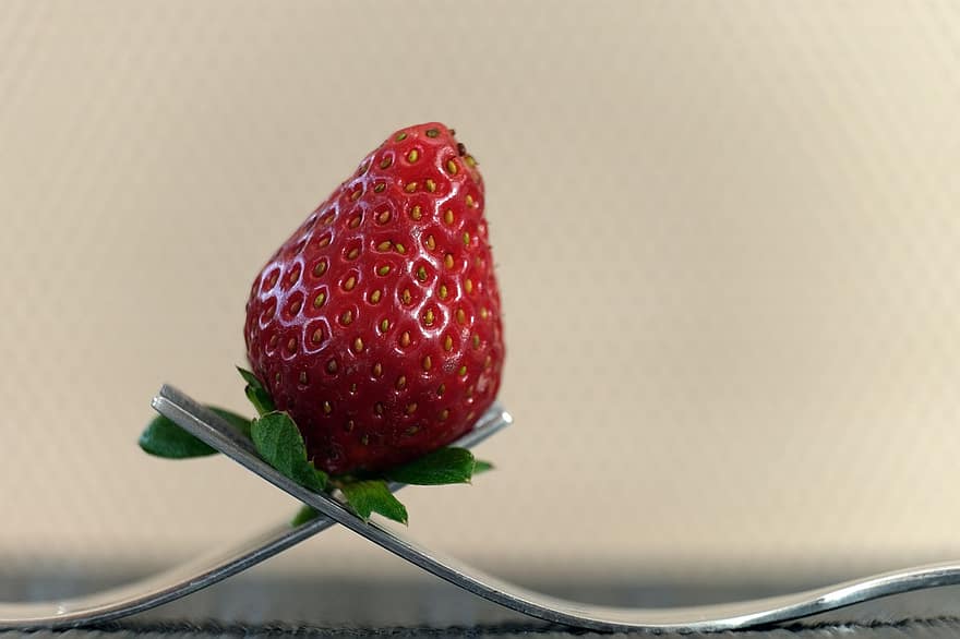 Strawberry, Fruit, Forks, Red Fruit, Food, Organic, Healthy, Cutlery, Utensils, Artistic, Creative