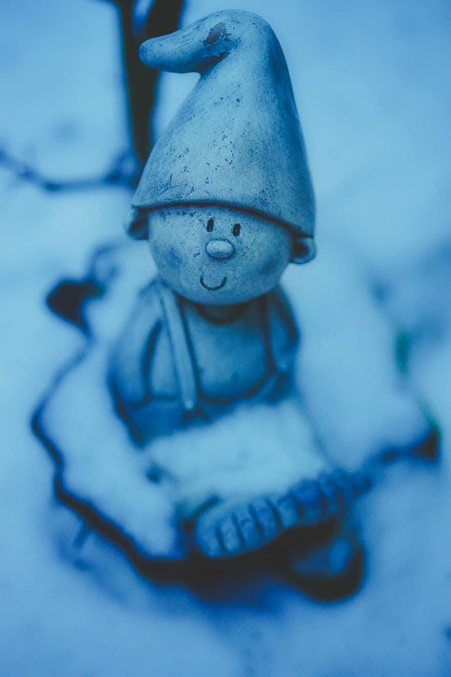nykštukė, gnome, goblin, sodas, sniegas, žiemą, šalčio, šalta, šypsena, atėjimas, deco