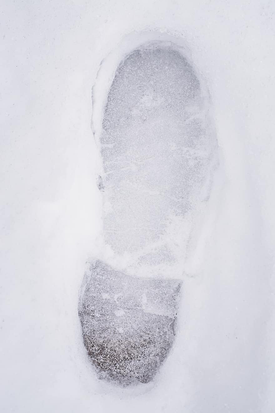 pėdsaką, sniegas, žiemą, pėdos, pobūdį, užšaldyti, batų, vaikščioti, ledas, sezoną, šalta temperatūra