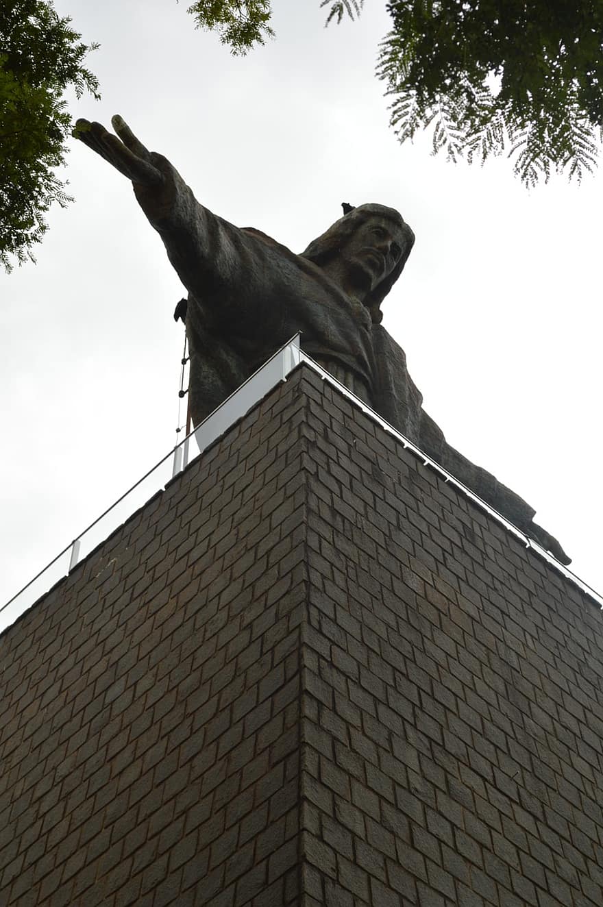 statua, podróżować, turystyka, Jornalista Paulo Bueno, Paulo Bueno, architektura, znane miejsce, historia, rzeźba, pomnik, religia