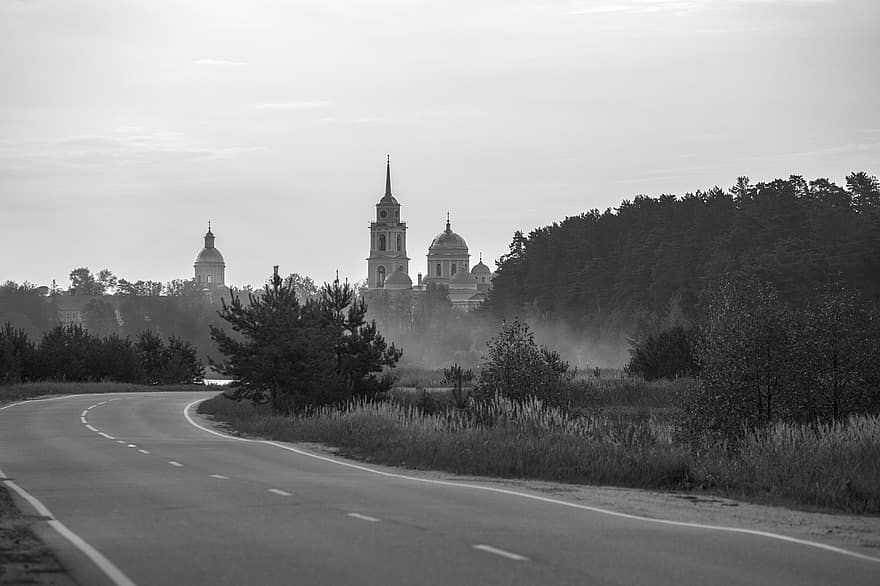monasterio, la carretera, monocromo, Isla Stolobny, Monasterio de Nilov, Tver Oblast