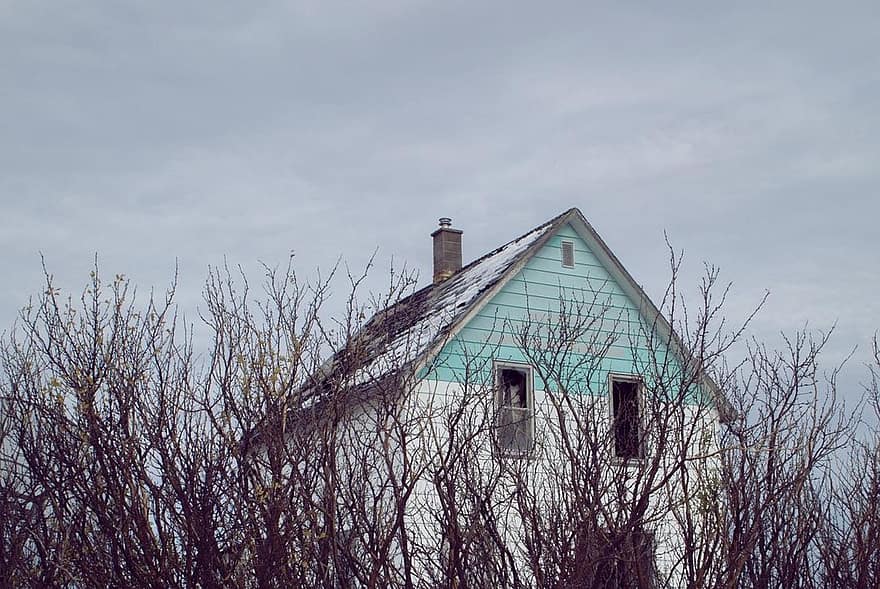 Hátborzongató ház, halloween, kísérteties ház, tájkép, természet