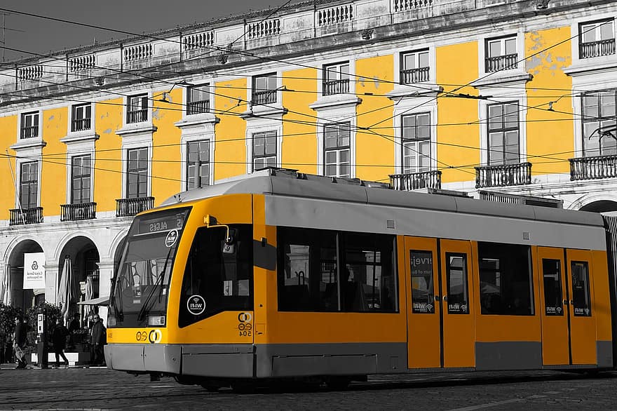 tranvía, edificio, transporte, tranvía amarillo, edificio amarillo, urbano, ciudad, plaza de la ciudad, tráfico