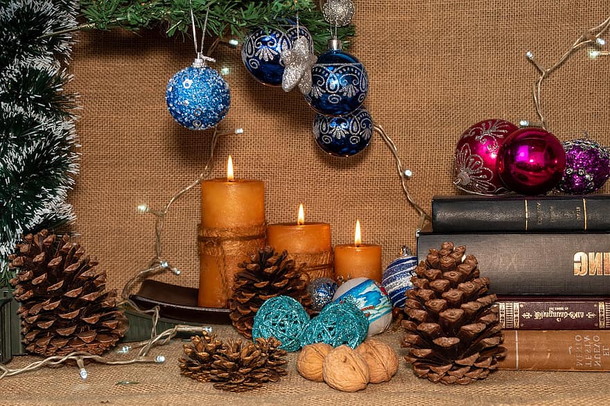 Navidad, decoración, tema, temporada, brindis, bolas, adornos, libros