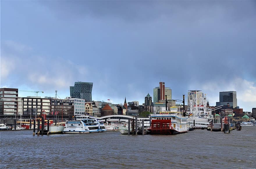 st paulin laiturit, Hamburg, portti, Landungsbrücken, satama, meri, kaupunki, siluetti, kaupunkikuvan, pilvenpiirtäjä, kuuluisa paikka