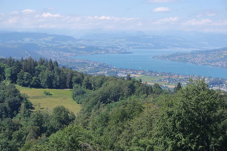 Zurich, Uetliberg, utomaattinen Kulm, katso vuoristoa, Zürichin yläosa, terassi, maisema, Zürichin järvi, metsä, kesäloma, lisää