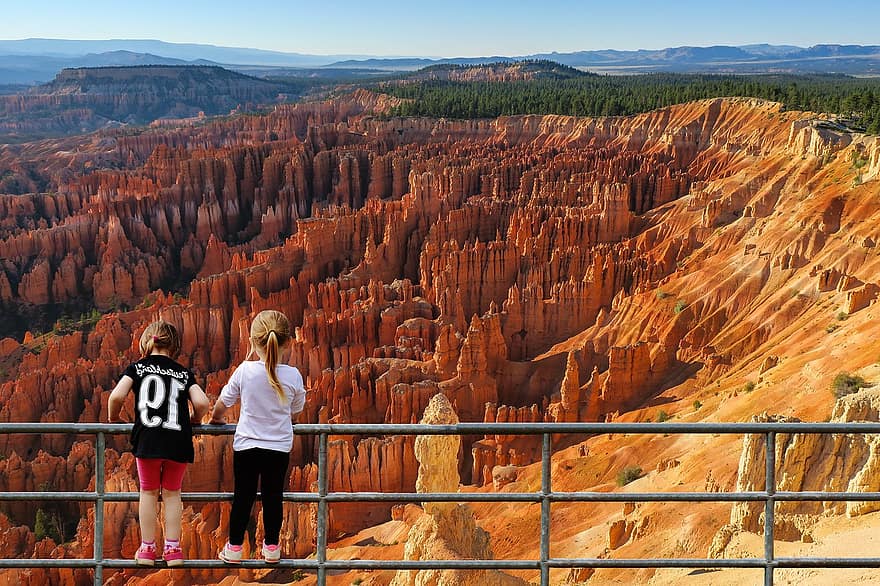 Bryce Canyon National Park, natuur, meisjes, fotomontage, landschap, rotsformatie, hoodoos, canyon, erosie, rotsen, kinderen