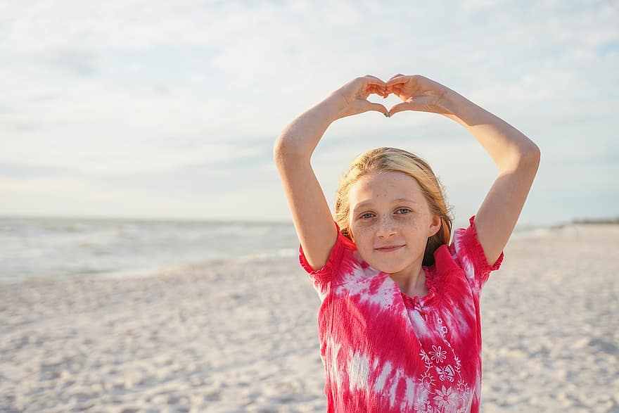 Girl, Beach, Heart, Vacation, Childhood, Female, summer, happiness, smiling, lifestyles, child