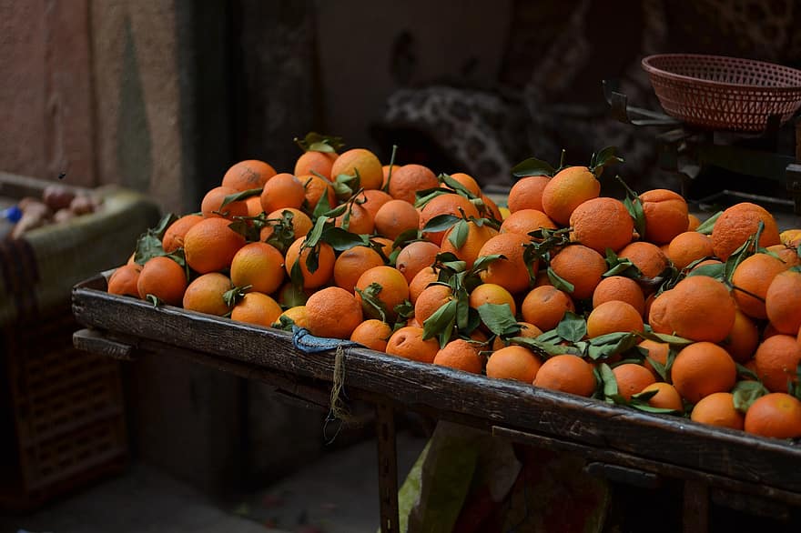 arance, frutta, mercato, Bancarella della frutta, mercato degli agricoltori, arance fresche, maturo, Arance mature, produrre, raccogliere, biologico