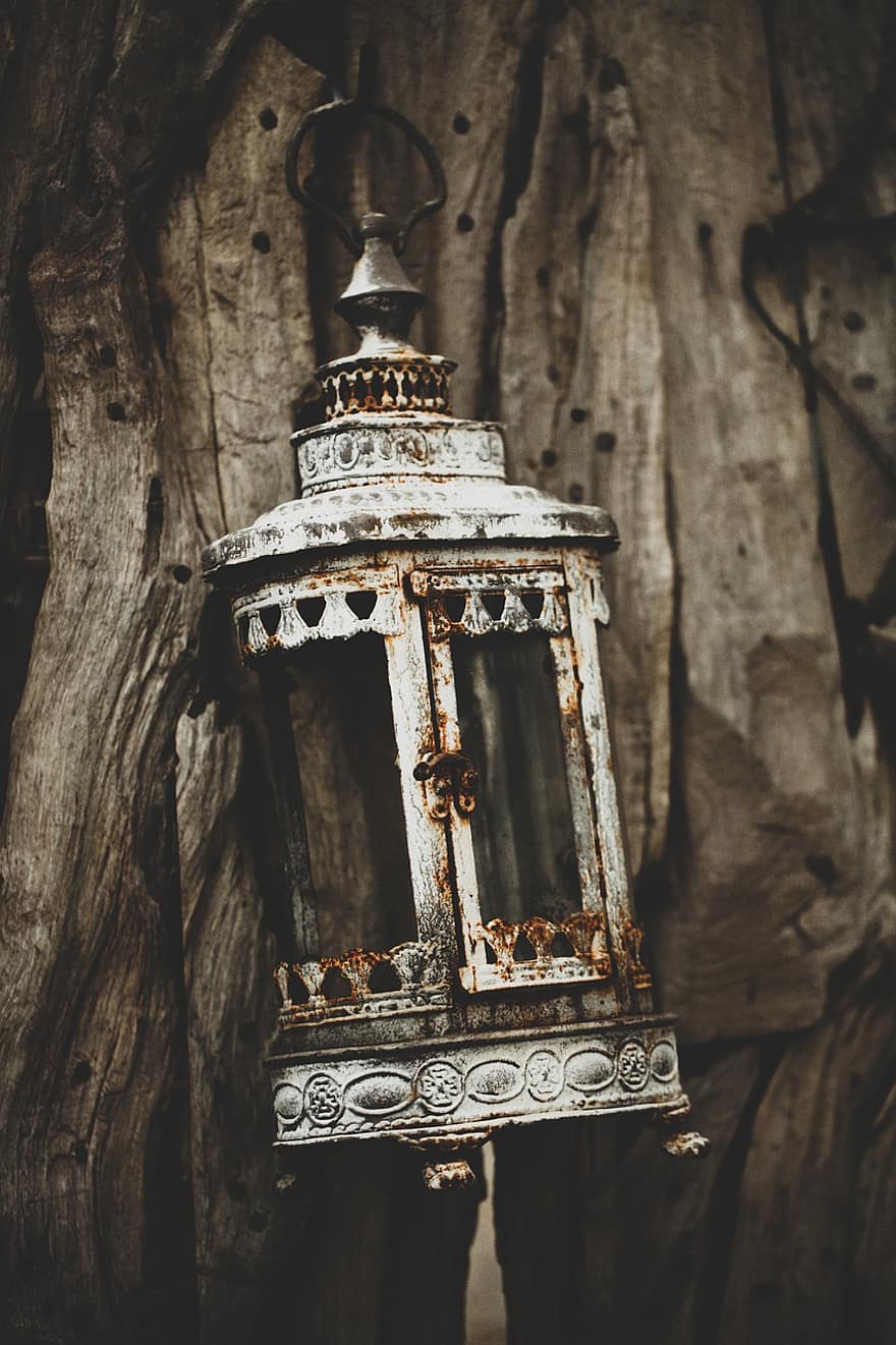 Lantern, Light, Luminous, Light Bulb, Candle, Wood, Wooden Background, Metal Lantern, Rust, Rusty, Old