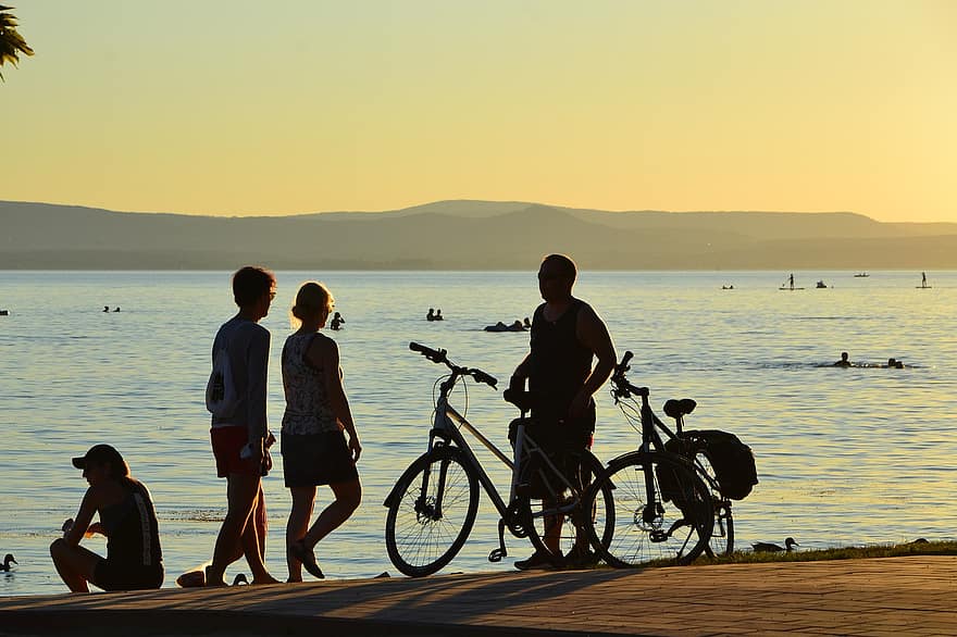 silhouette, lago, tempo libero, persone, felicità, vacanza, parco, tramonto, crepuscolo, Lago Balaton