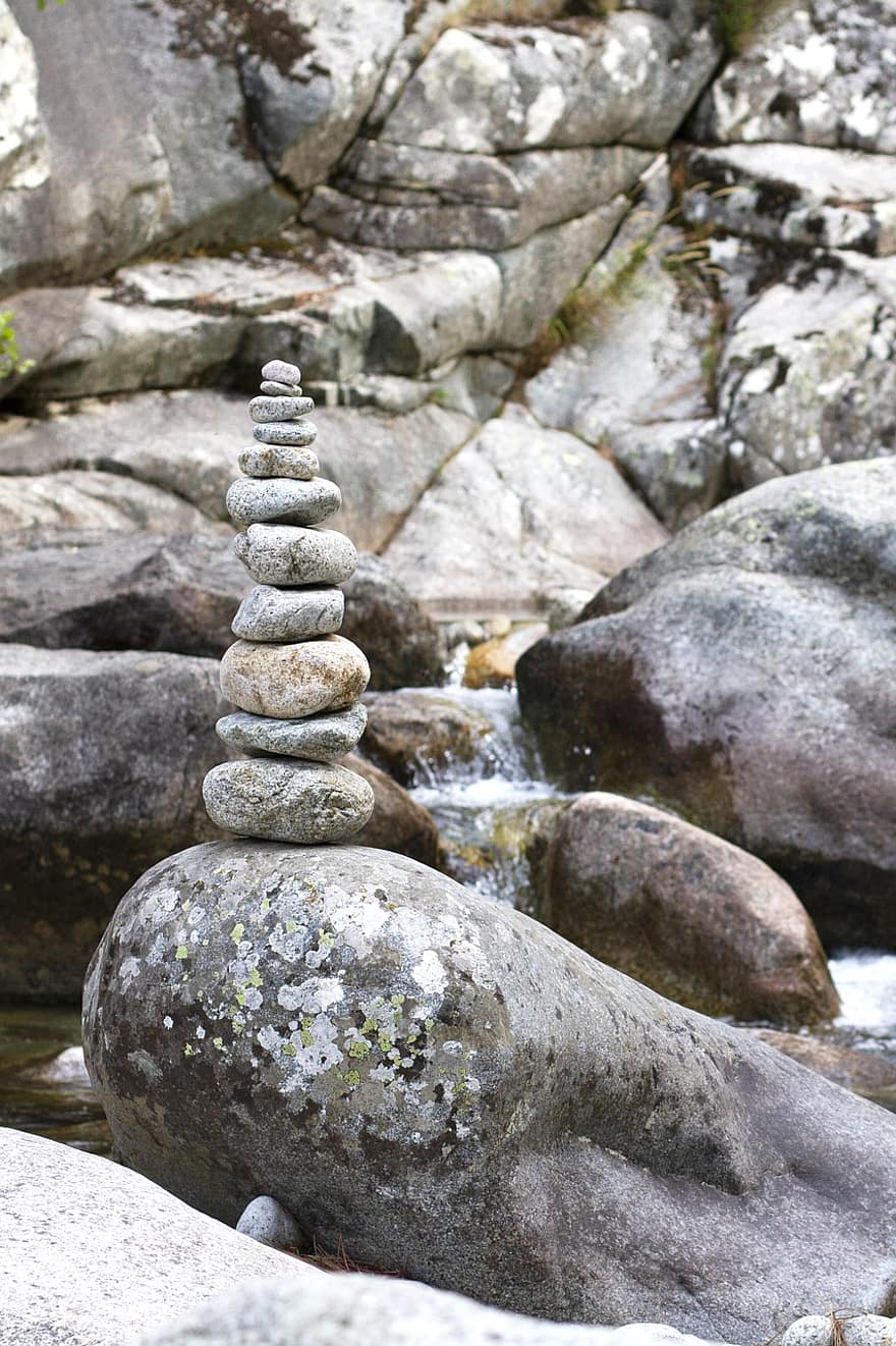 steiner, stein, balansere, balansert bergarter, balansert steiner, meditasjon, zen, tankefullhet, åndelighet