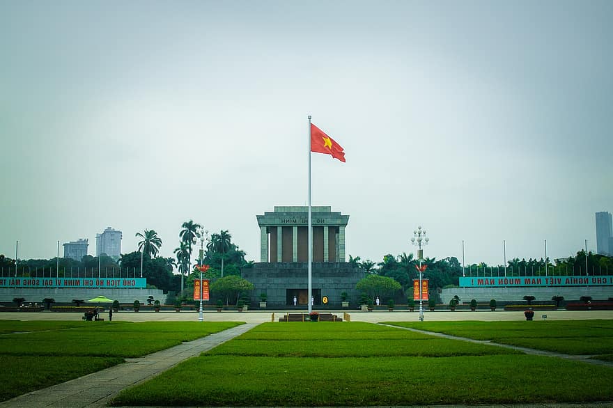 Hošiminas mauzolejs, piemiņas parks, vēsturiskais orientieris, Hanoja, Vjetnama