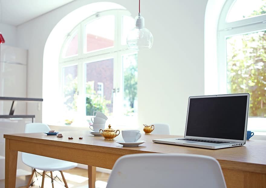 il computer portatile, caffè, tavolo da pranzo, ufficio a casa, tavolo, lavoro, moderno, casa, appartamento