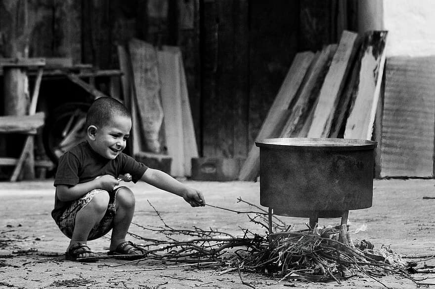 Child, Happy, Playing, Boy, Young, Smile, Happiness, Enjoyment, Childhood, Kid, Outdoors