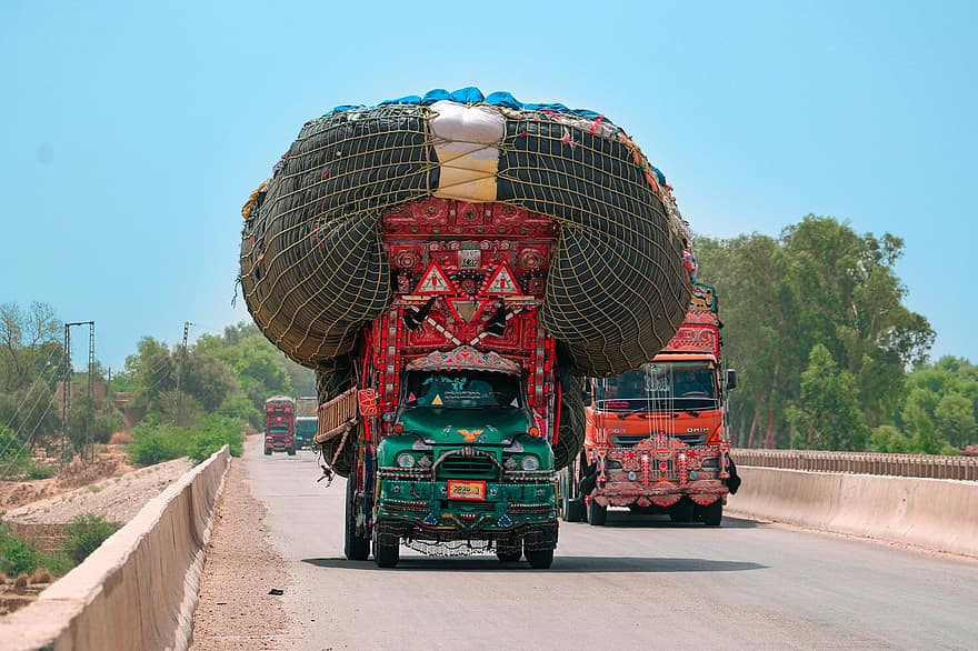 Пакистанский грузовик, транспорт, Бизнес Грузовик, Пакистанский транспорт, Традиционный грузовик, движение, вид транспорта, автомобиль, наземное транспортное средство, скорость, грузовая машина