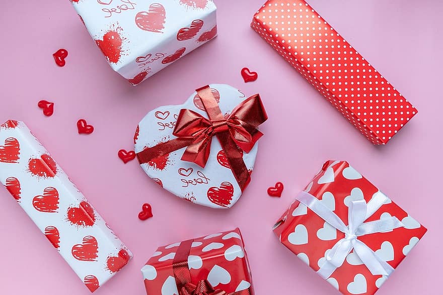 miláček, dárkové předměty, ploché ležel, srdce, dárkové krabičky, představuje, překvapení, narozeniny, výročí, Valentýn, romantický