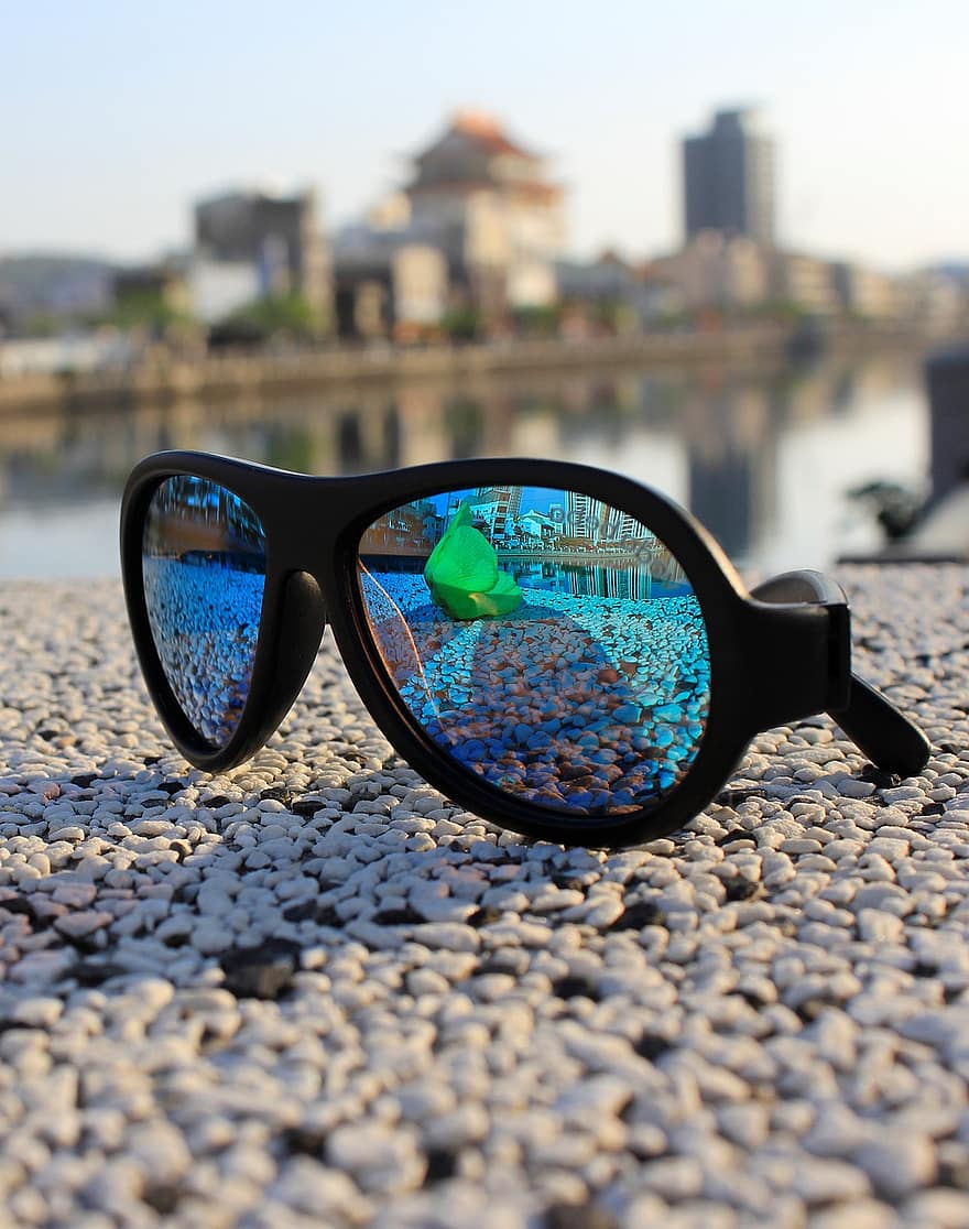 kacamata hitam, cermin biru, refleksi, kacamata, mode, tambahan, kacamata hitam hitam, tepi sungai, refleksi kota, kaki langit, sungai