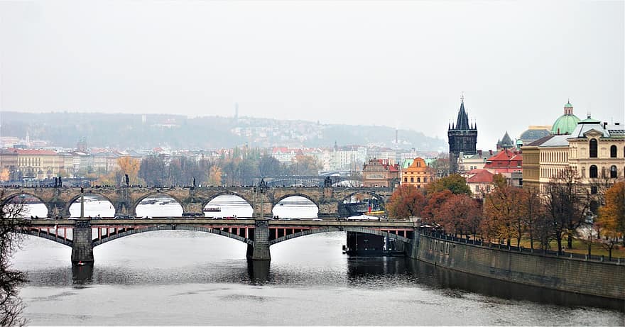 jembatan, perjalanan, pariwisata, kota, urban, Praha, tempat terkenal, Arsitektur, Cityscape, air, sejarah