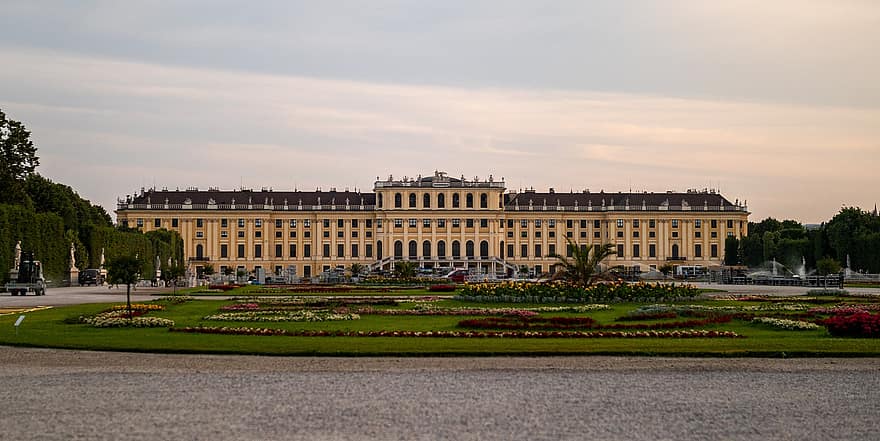 Bécs, Ausztria, építészet, Schönbrunn, palota, napnyugta, ég, épülethomlokzat, fű, híres hely, épület külső