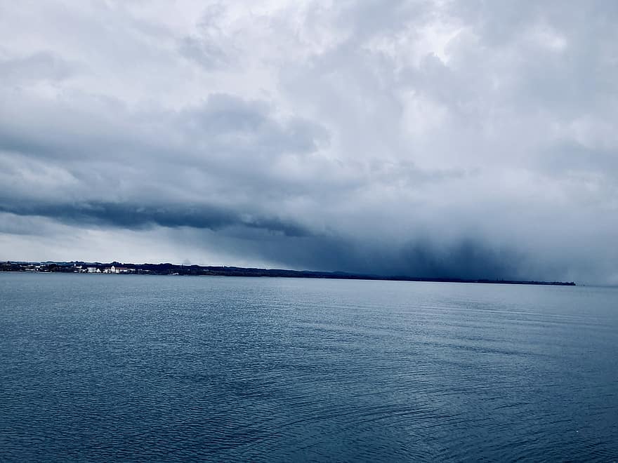 Jezioro Bodeńskie, cichy, jezioro, Natura, chmury, Gra w chmurze, zagrożenie, niebo, deszcz, chmury deszczowe