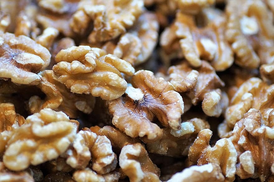 Walnuts, Nuts, Foodstuffs, Organic, Natural, Snack, Dried Nuts, Healthy, Tasty