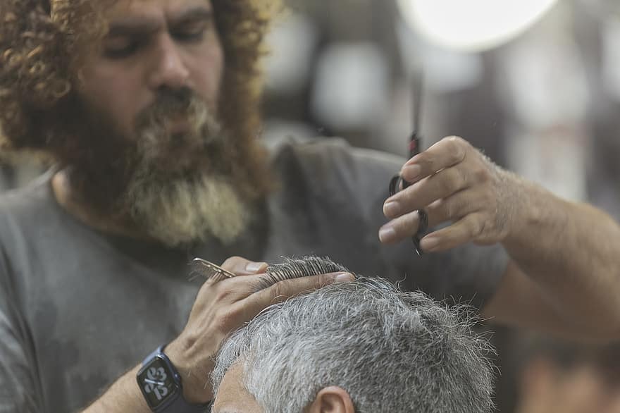 бръснарница, подстригване, прическа, ирански хора, персийски хора, Иран, град Машхад, гримьор, стилист, jorj бръснар, мостафа мераджи