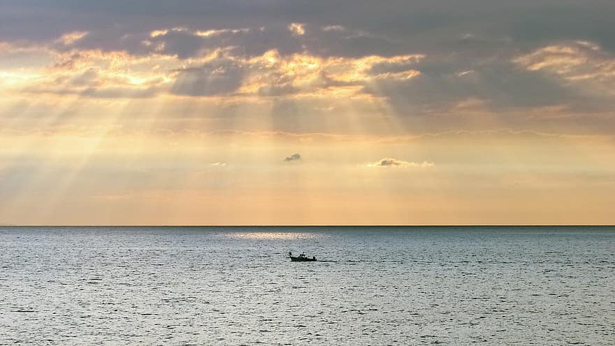 mar, bote, puesta de sol, rayos de sol, luz del sol, cielo, nubes, horizonte, naturaleza, oscuridad, agua