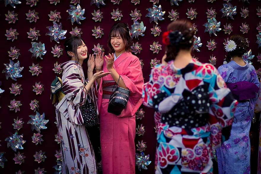 filles, femmes, kimono, tradition, temple, sensō-ji
