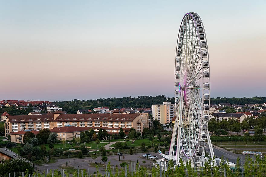 Ferris Wheel, City Star, Riesenrad, Amusement Ride, Amusement Park, Ride, Landmark, Town, Bad Dürkheim